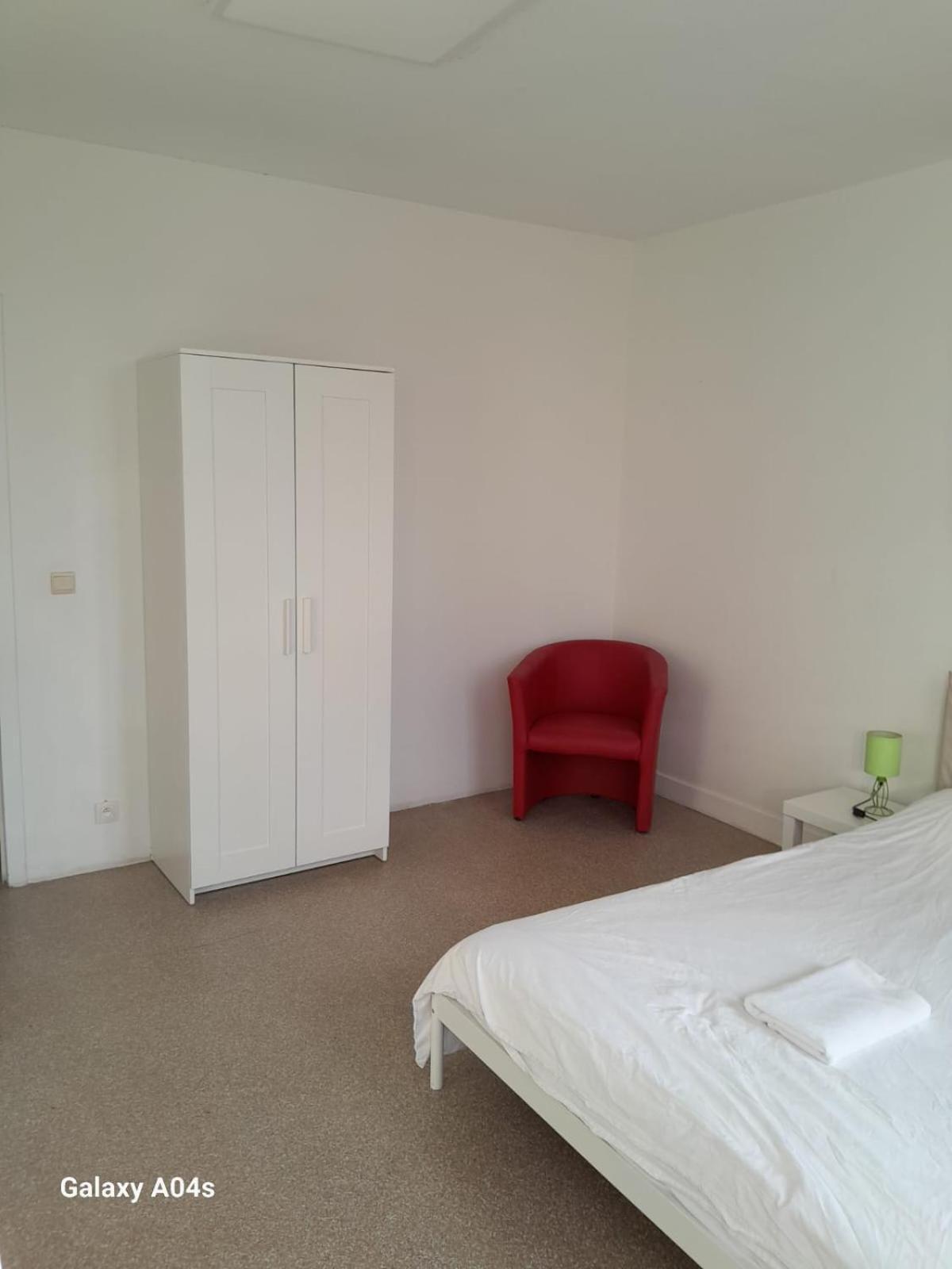 The Boulevard Apartment Sleeps 4 Bruxelles Esterno foto