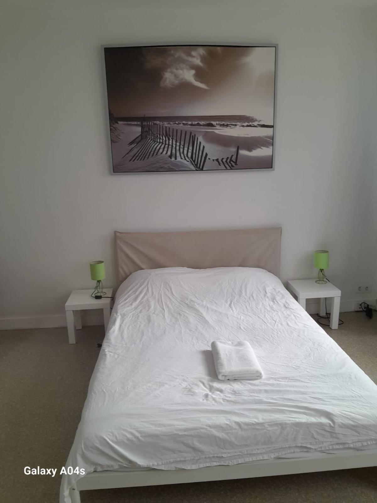 The Boulevard Apartment Sleeps 4 Bruxelles Esterno foto
